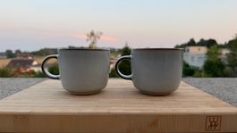 2 IKEA Keramiktassen – Hellgrau – Set