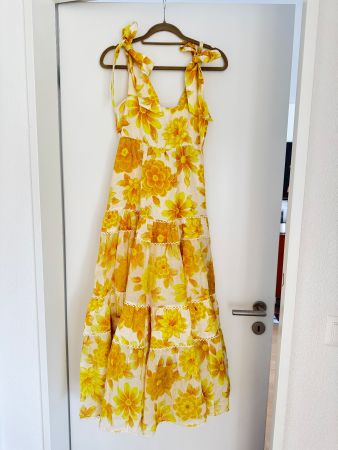 Alemais Sommerkleid Grösse S mit gelben Blumen, top Zustand!