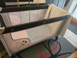 Lit de voyage pour bébé