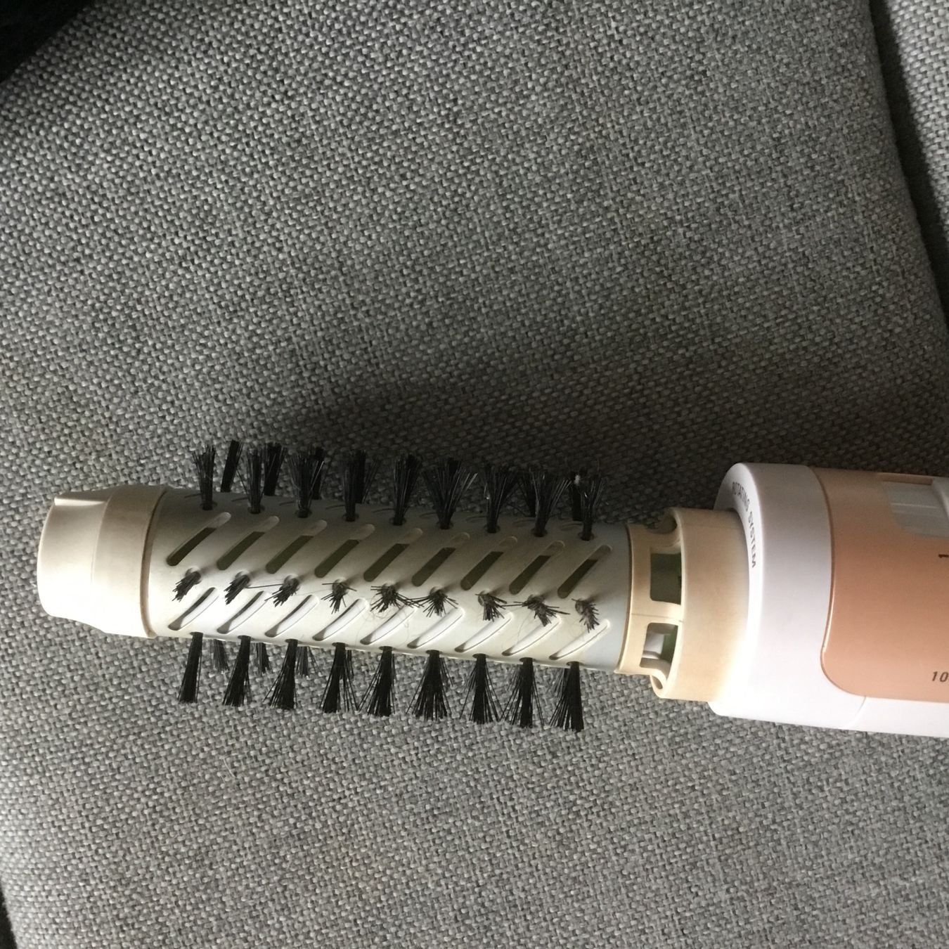 Rowenta Asciugacapelli: ROWENTA blow dry brush – Usato da Fribourg venduto da metalhands 3
