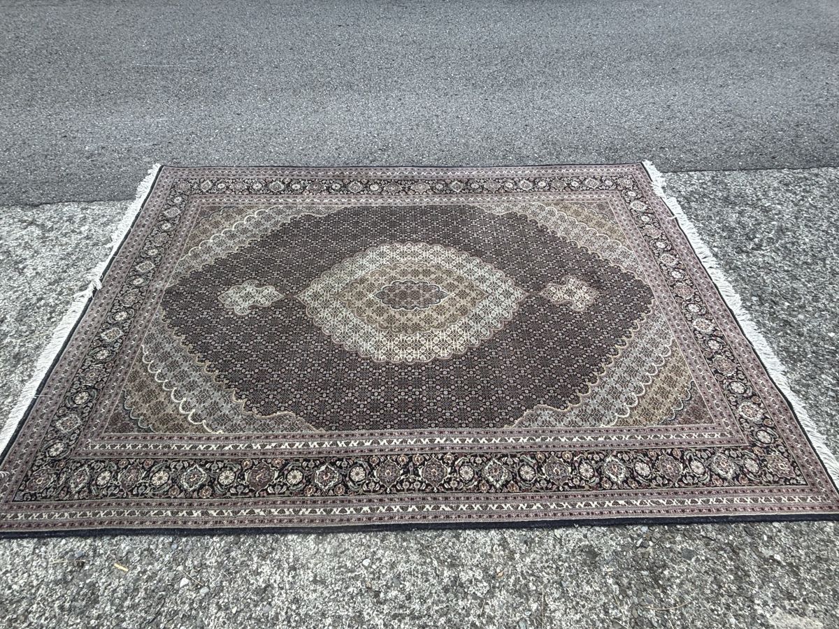 Tappeti: Orient Teppich 2 m x 2.90 m – Usato da Plasselb venduto da Mike760 1