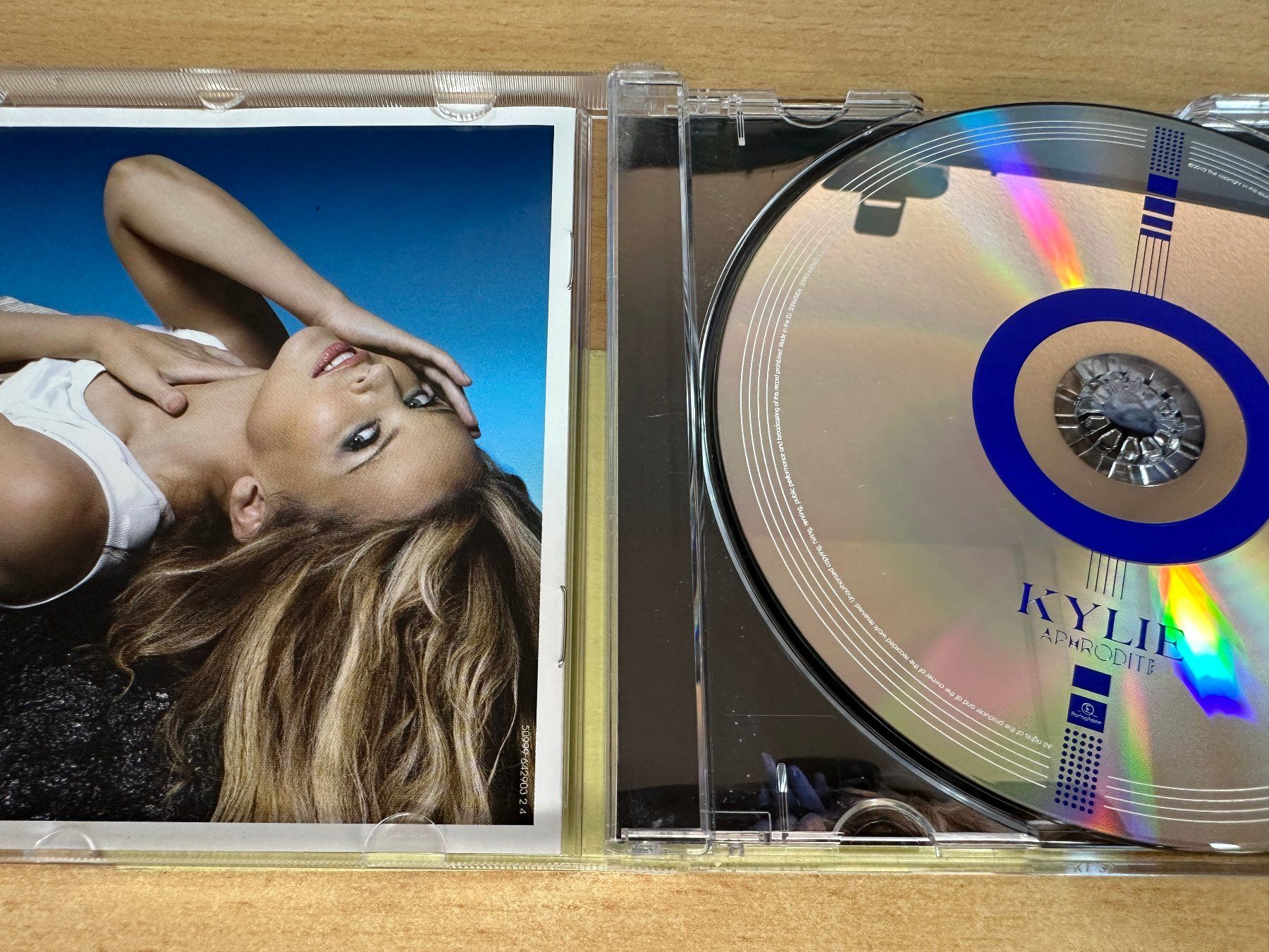 CD: N2 Kylie – Aphrodite – Usato da Rikon im Tösstal venduto da Alpenmutz 2