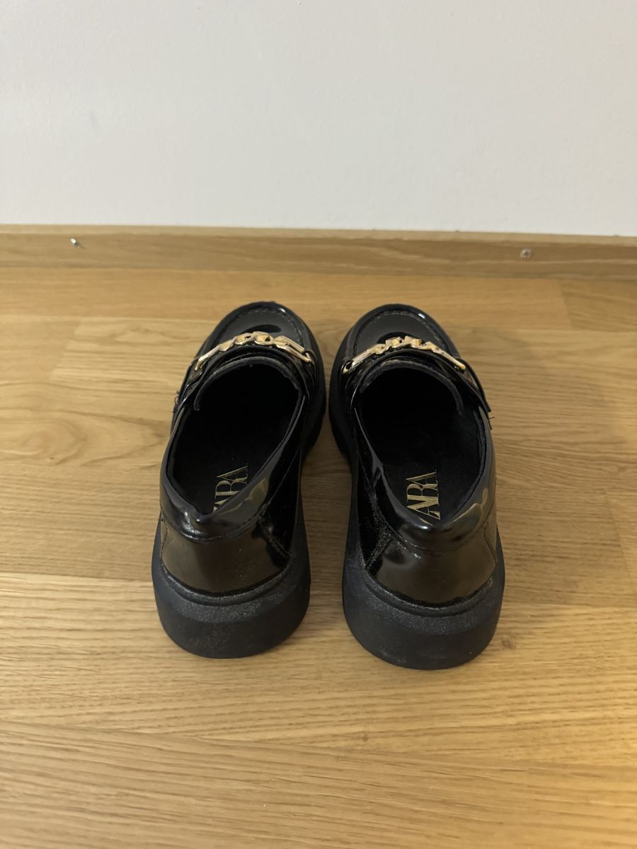 Zara Scarpe per ragazze: Kinder Slipper Mädchen Gr:31 – Usato da Zürich venduto da joal2 2