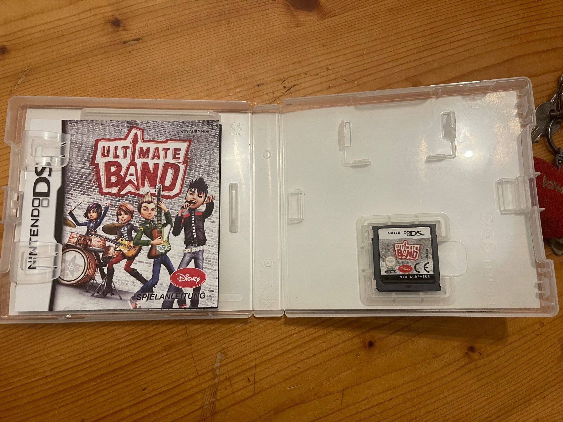 Nintendo Giochi: Nitendo DS - Ultimate Band – Nuovo e nell'imballaggio originale da Weinfelden venduto da ice_heart_xx 4