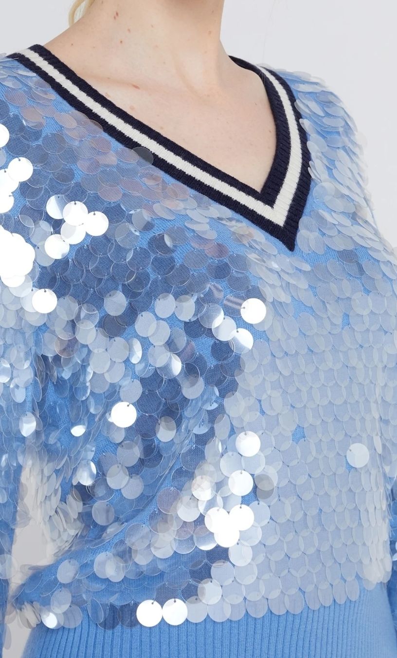 Maglioni & Felpe: ESCADA  Glitzer-Pullover, Himmelblau, V-Ausschnitt – Nuovo (secondo la descrizione) da Uster venduto da kgw78 1