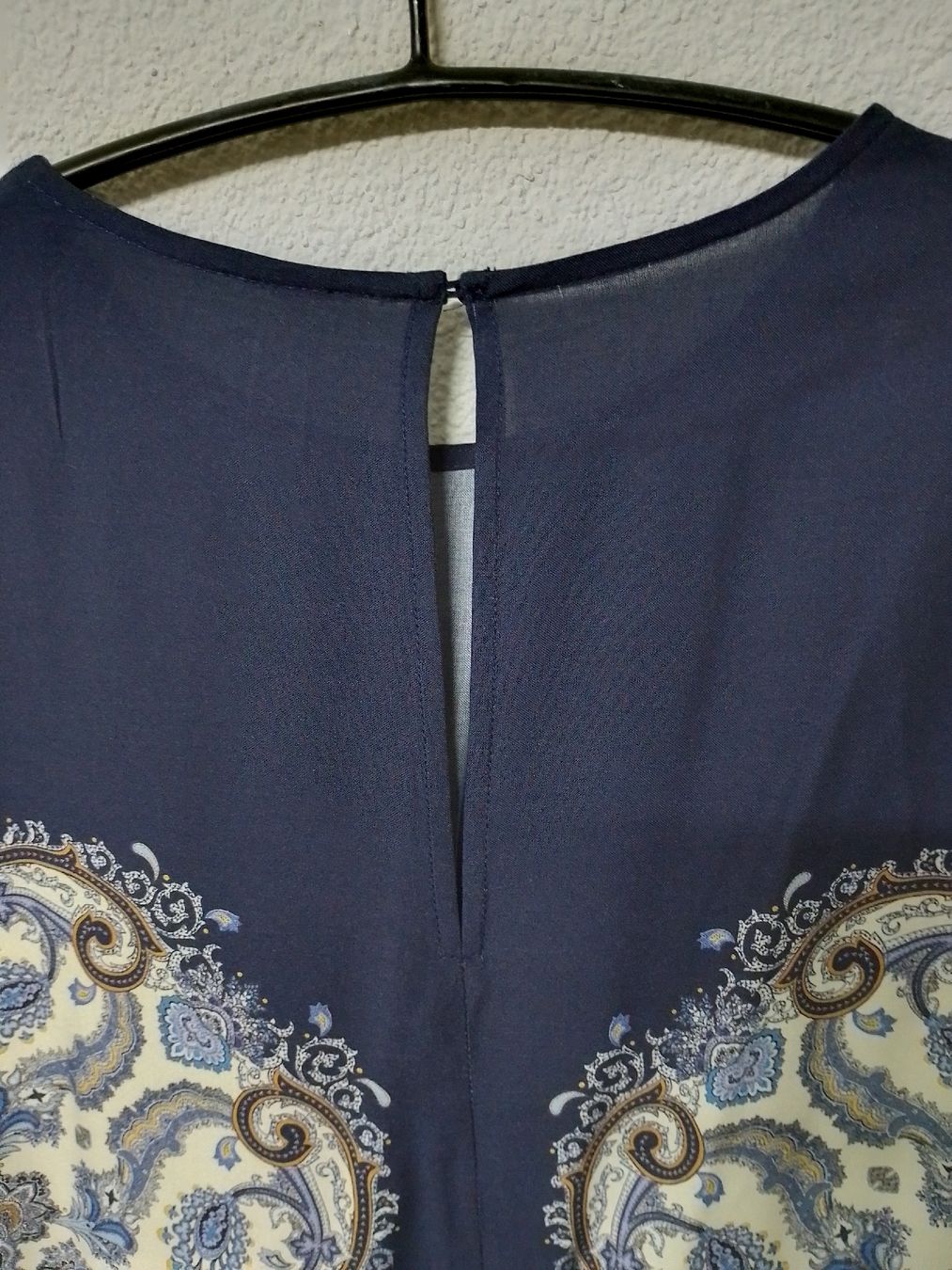 Vestiti: Leichtes Paisley Kleid Gr. M – Usato da Luzern venduto da GoSecond 2