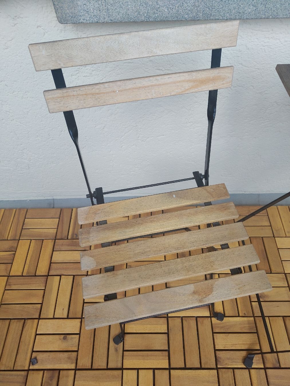 Ikea Set di tavolo e panche: Balkonset Tisch mit 2 Stühlen Holz Metall – Usato da Zürich venduto da mar_f5d7 1