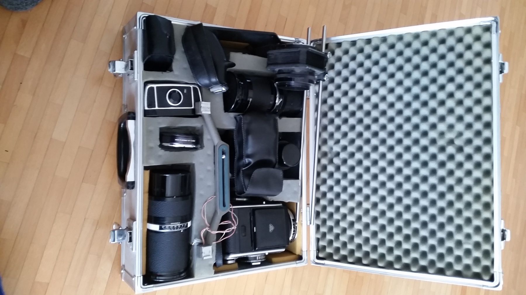 Rollei Fotocamera: Rolleiflex SL66 – Usato da Freidorf TG venduto da Legenda1 9