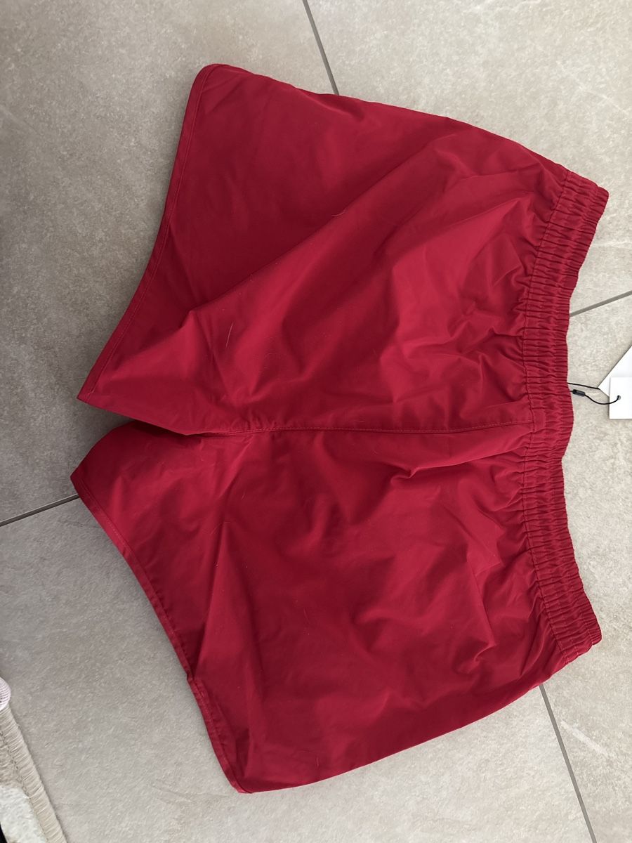 Calvin Klein Caleçons de bain: Short de bain Calvin Klein rouge neuf – Neuf avec emballage d'origine à Fétigny par Titou2010 2