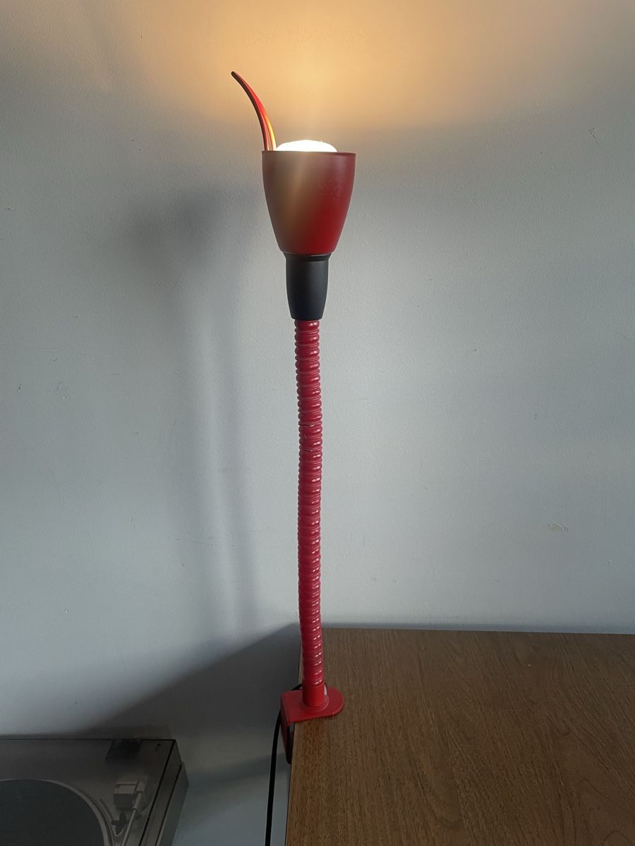 Lampade: Lampe de Bureau Vintage Rouge à Fixer – Usato da Vallamand venduto da Bricbracbroc82 6