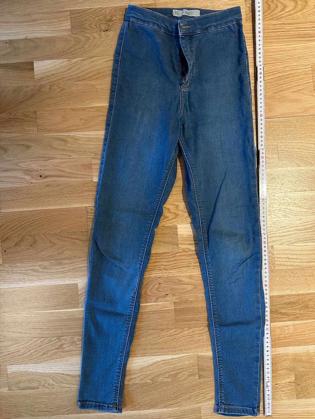 Topshop Jeans: Topshop Joni Jeans, hellblau, Grösse W25 – Usato da Zürich venduto da cfh_cg22