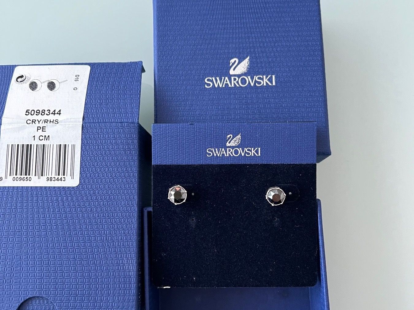 Swarovski Orecchini pendenti & Orecchini a lobo: Swarovski ohreringe – Usato da Nürensdorf venduto da and_5tlm