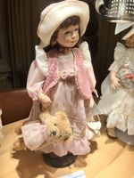 Dorothea Sammlerpuppe 65 cm – Nr. 105/500 Europa – mit Zerti