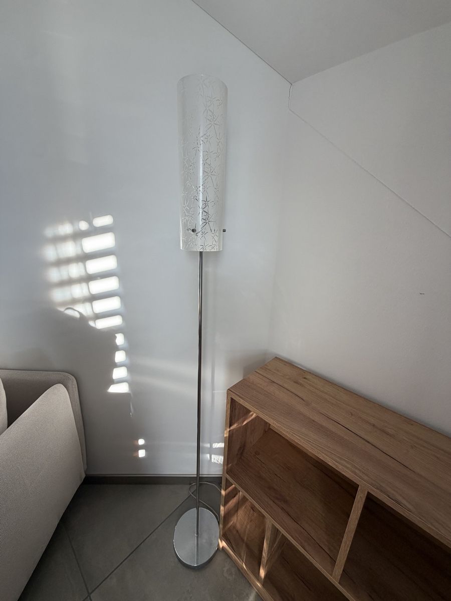 Lampen: Stehlampe – Gebraucht aus Märstetten von cellen3