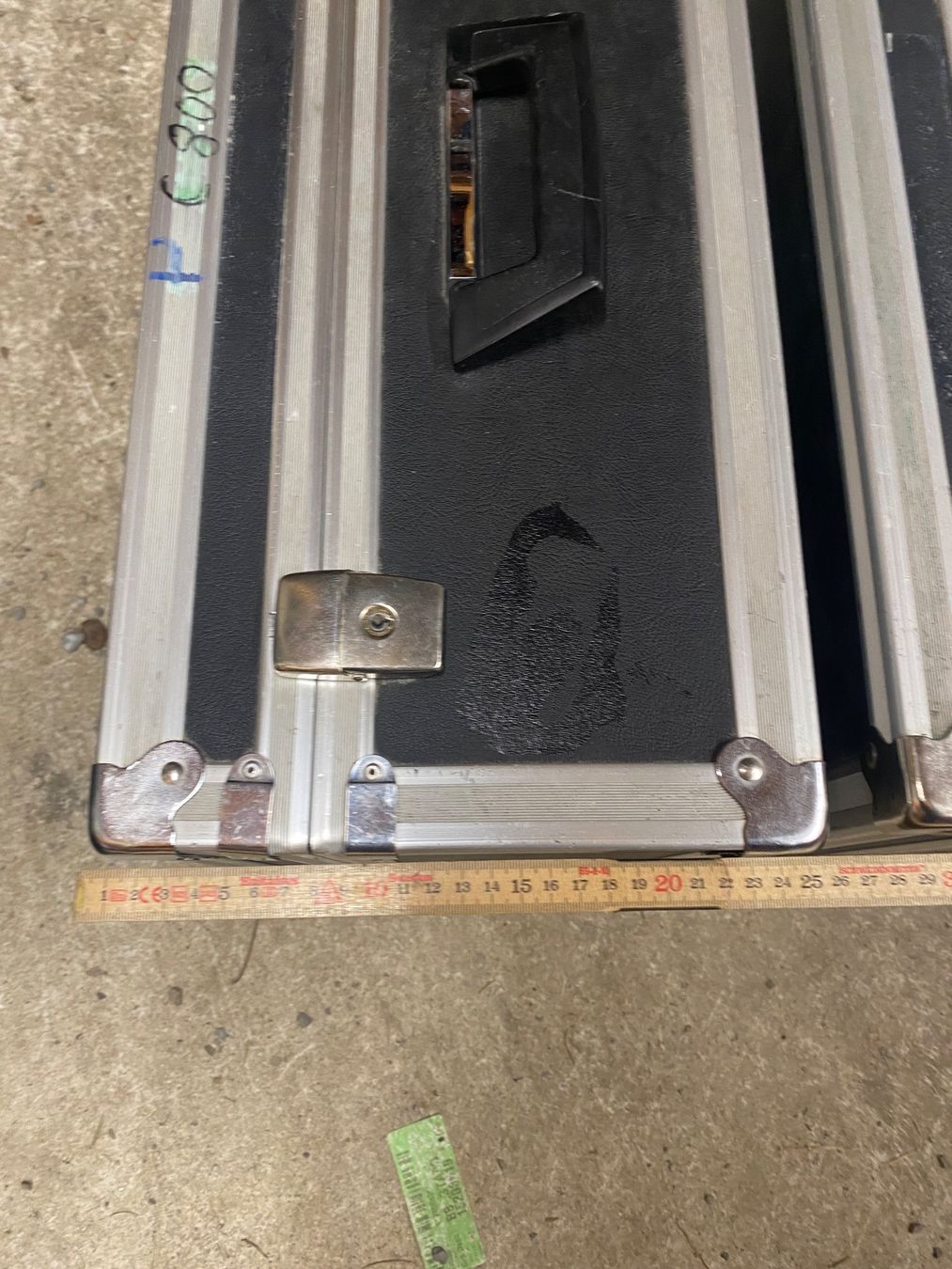Valigie: 2 Stk. Flightcases / Alu Case, Koffer! – Usato da Dozwil venduto da Bach_4 3