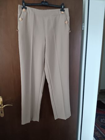 Elegante Stoffhose mit Goldknöpfen Gr. 42/44.neu
