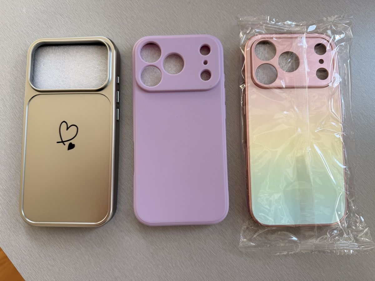 Apple Cover & Protezioni schermo: 3x iPhone 17Pro Hüllen Schutzhüllen – Nuovo e nell'imballaggio originale da Luzern venduto da sunny027