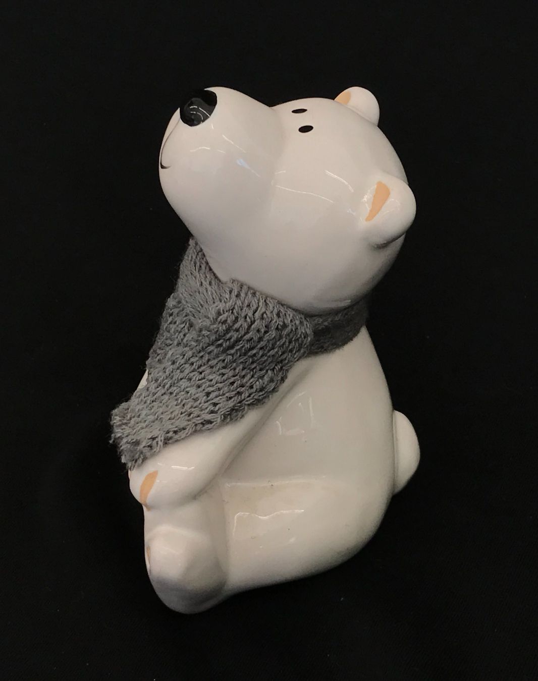 Tutte le decorazioni: Eisbär aus Ton mit Schal – Usato da Zürich venduto da Drahtzug 1