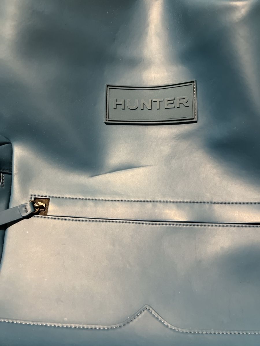 Hunter Zaini: Hunter Original Rubberized Leather Backpack – Nuovo (secondo la descrizione) da Basel venduto da SimpleE 5