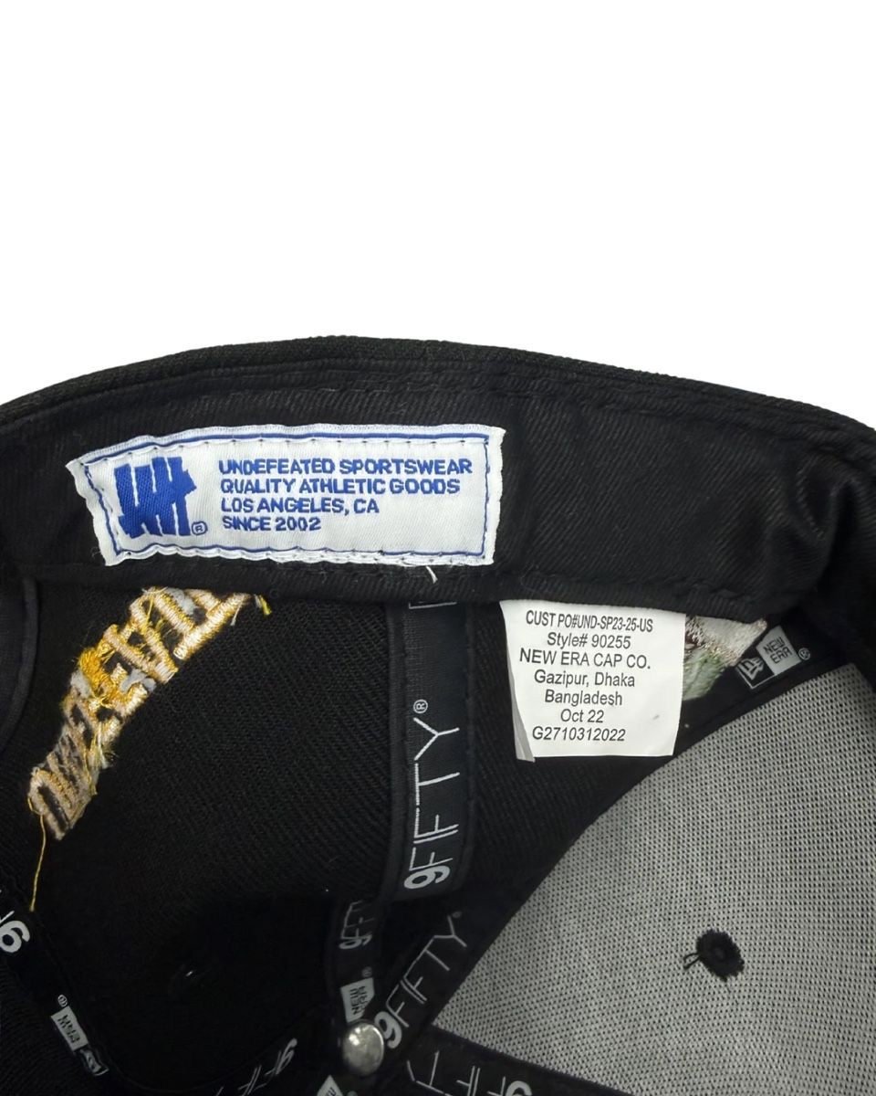 New Era Chapeaux, bonnets & casquettes: Cap New Era x Undefeated – Neuf avec emballage d'origine à Lausanne par Unehistoiredesapes 6