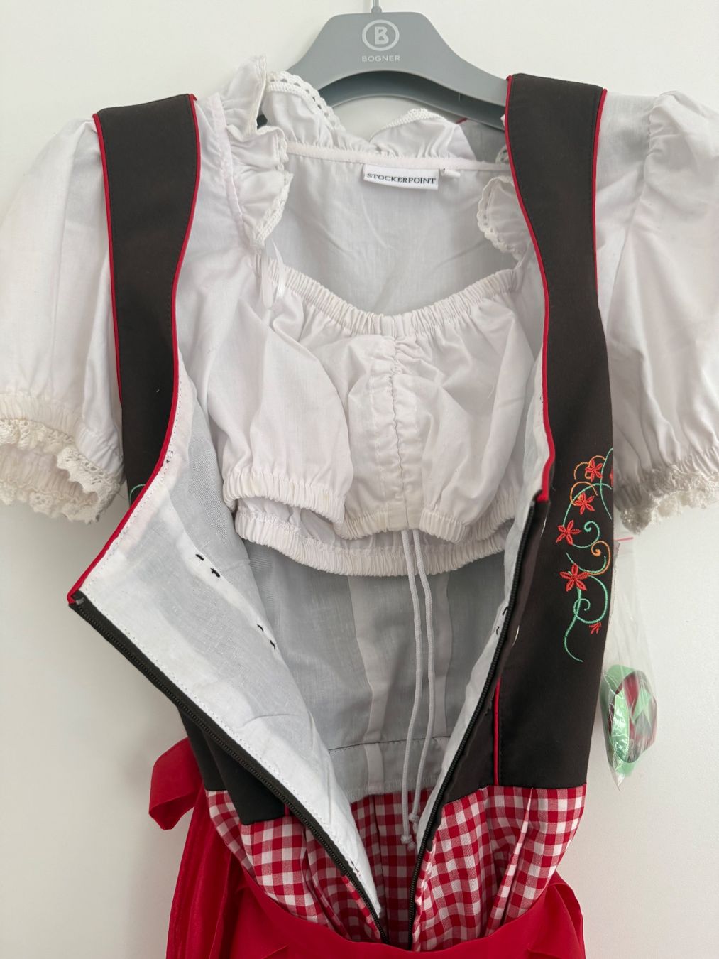 Kleider: Dirndl von Stockerpoint – Gebraucht aus Rüdlingen von Engeli18 1