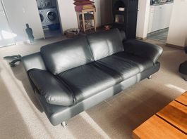 Schickes Schwarzes Ledersofa (2 Teilig)