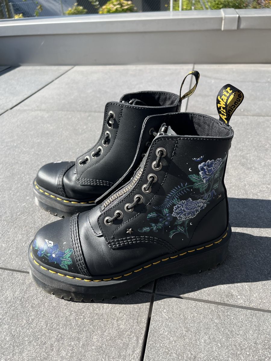 Dr. Martens Chaussures femmes: Dr. Martens Sinclair Gr. 39 – D'occasion à Alpnach Dorf par Miickyleiin
