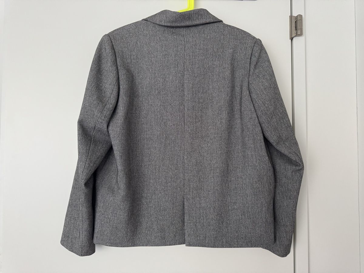 Giacche: Grau Jacke Grosse L – Usato da Zürich venduto da Manubene 1