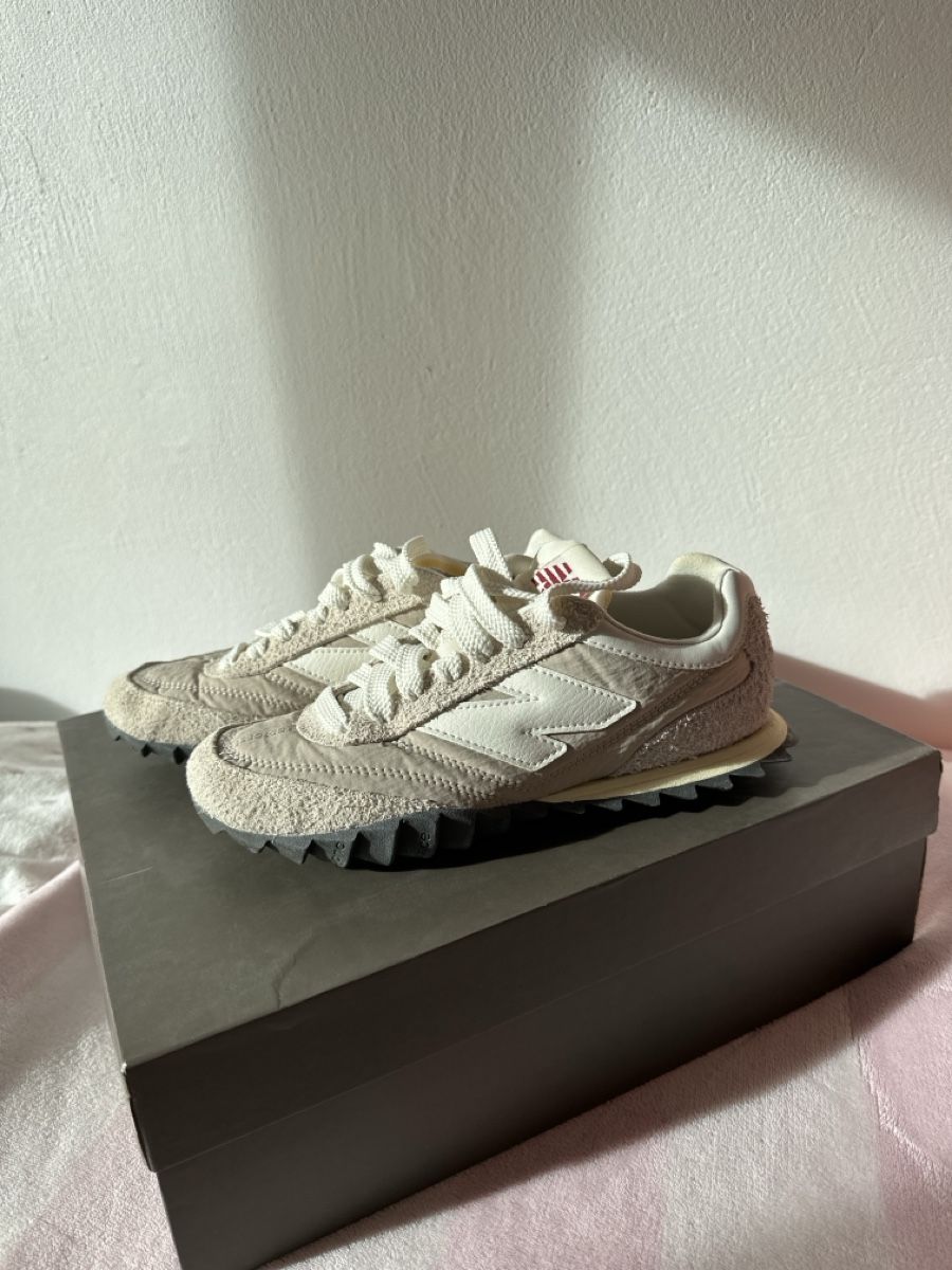 New Balance Scarpe da uomo: Vintage New Balance Sneaker – Nuovo (secondo la descrizione) da Niederglatt ZH venduto da Laurita1972