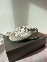 Vintage New Balance Sneaker