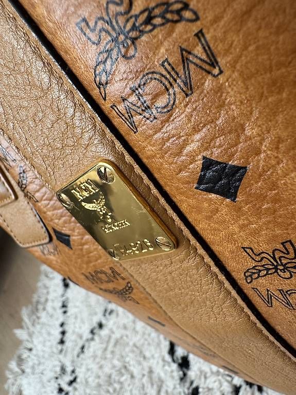 Mcm Borse da donna: Original MCM Liz Wendeshopper In Visetos – Usato da Buchs ZH venduto da crazyhandbaggirl123 4