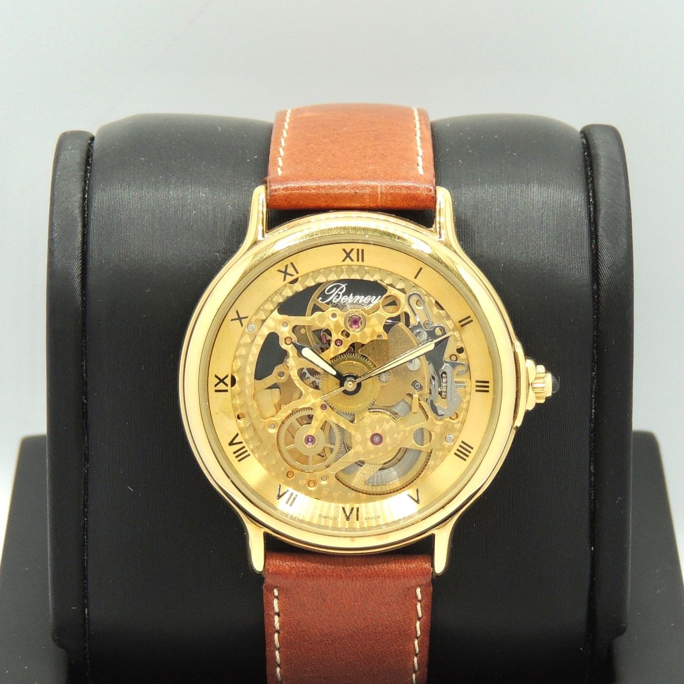 Berney Montres: Montre Berney Skeleton Automatic – D'occasion à Lausanne par DuGoutetdesCouleurs