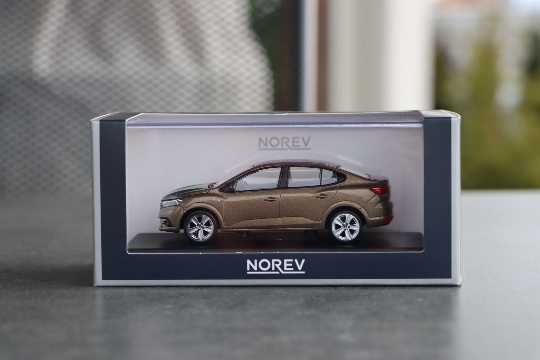 Modellini d'auto: Dacia Logan 2021 1:43 Norev – Nuovo e nell'imballaggio originale da Bühl b.Aarberg venduto da modelldiecast