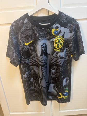 T-Shirt Brasil Nike Grösse M guter Zustand