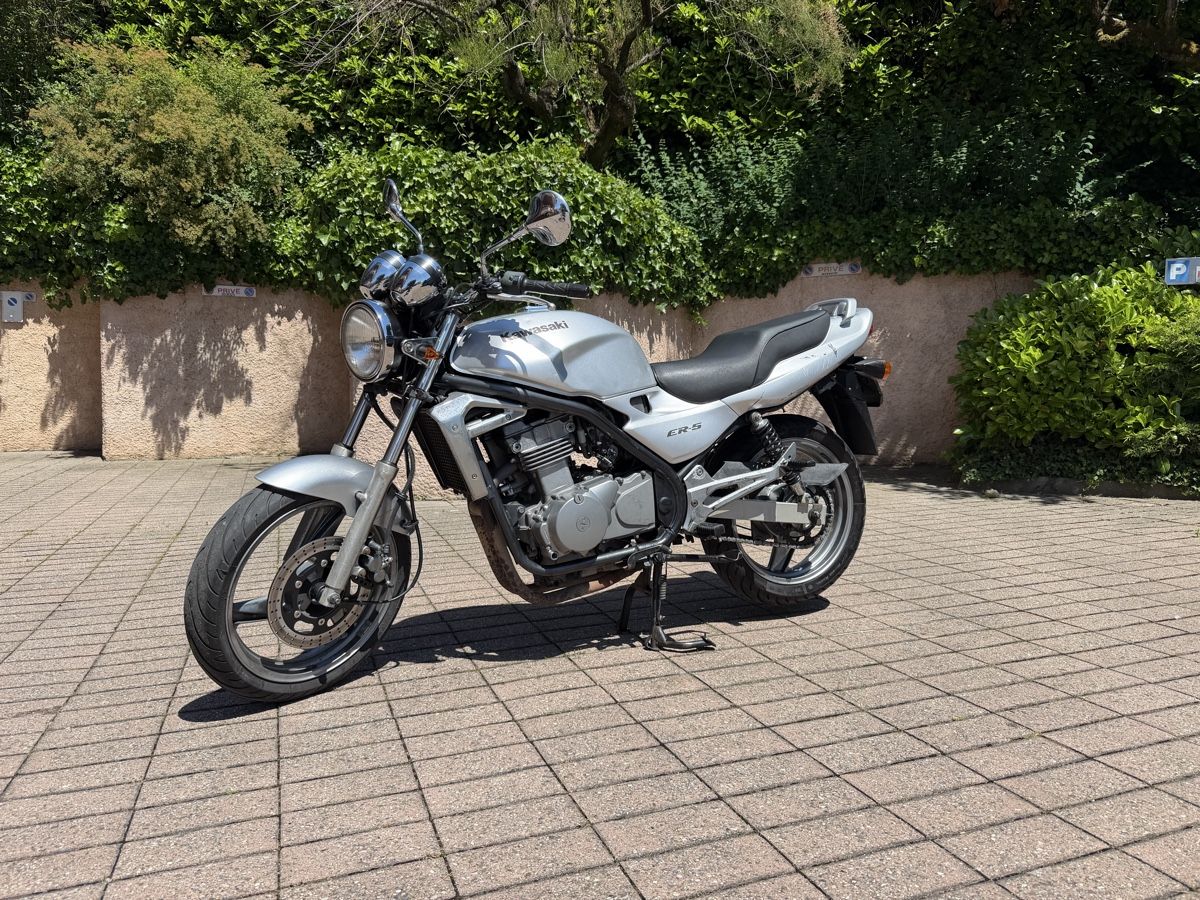 Kawasaki Strada: Kawasaki ER-5 – Usato da Pully venduto da ham_57sd 8