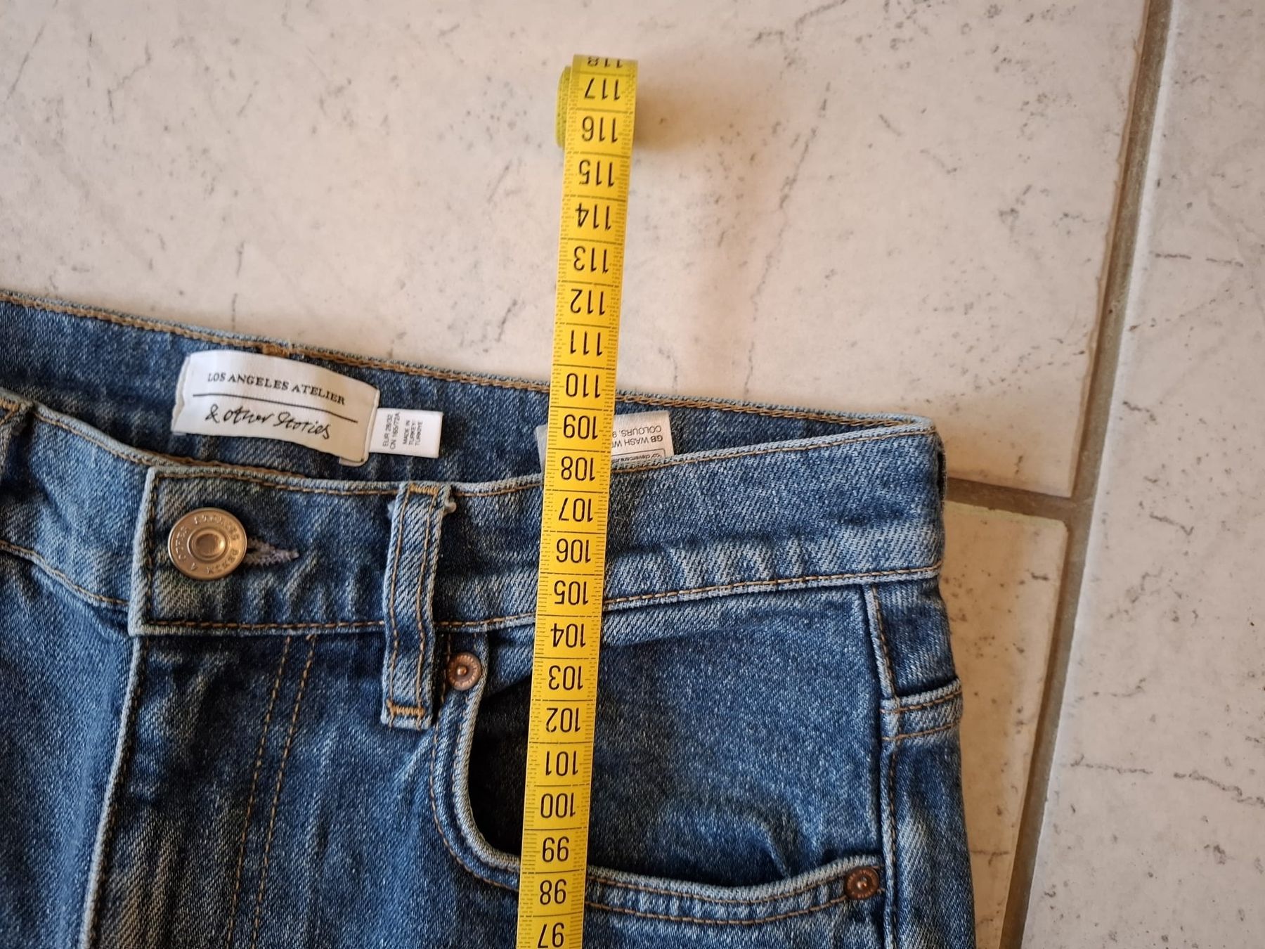 Jeans: Jeans & Other Stories – Usato da Rafz venduto da Isidorro1 2