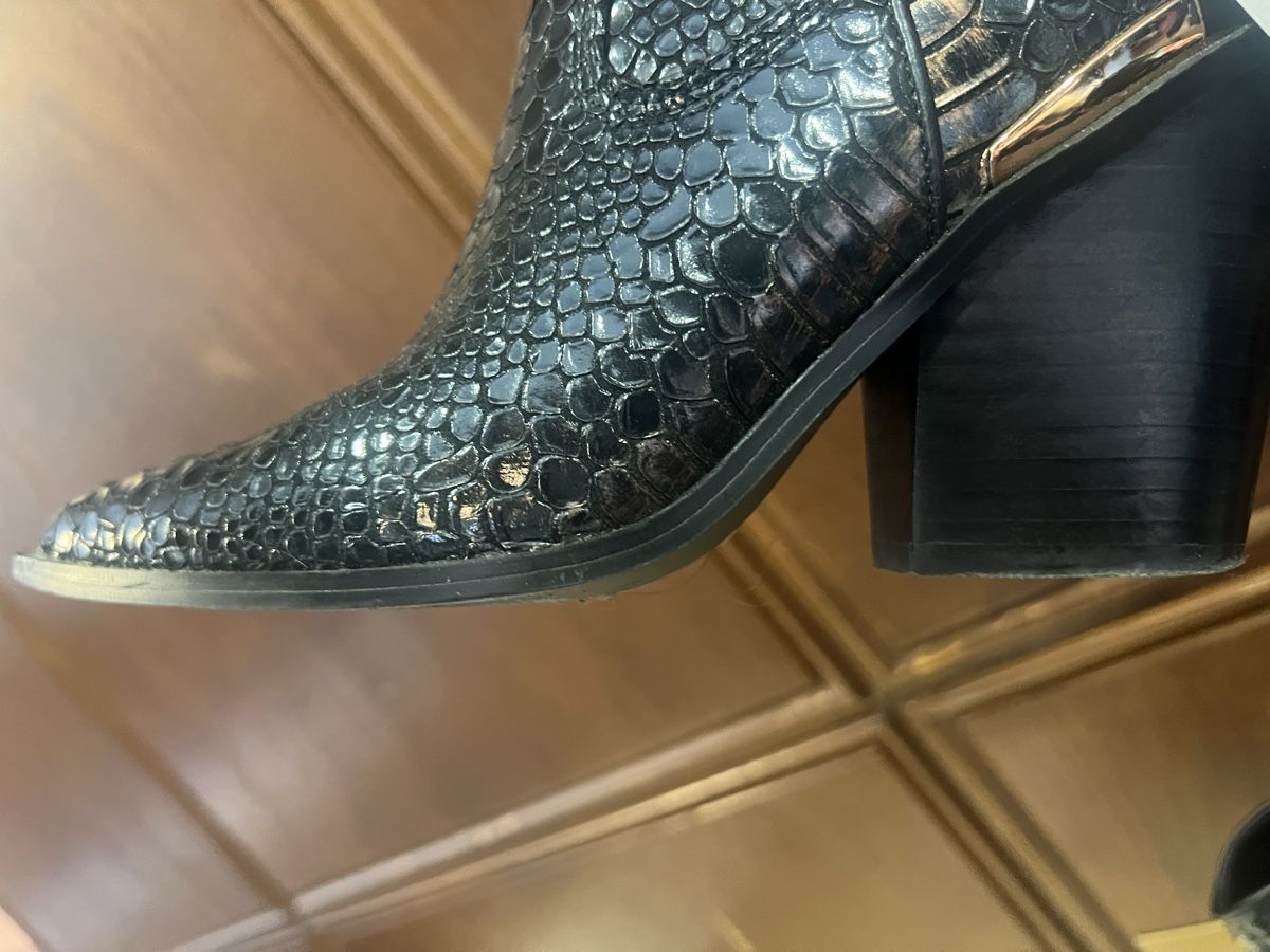 Scarpe da donna: Magnifique bottines cuir – Nuovo (secondo la descrizione) da Lugnorre venduto da cla_j6bq 2
