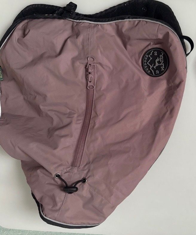 Hunter Vêtements: vêtements pour chiens – D'occasion à Meinisberg par KristinaaL