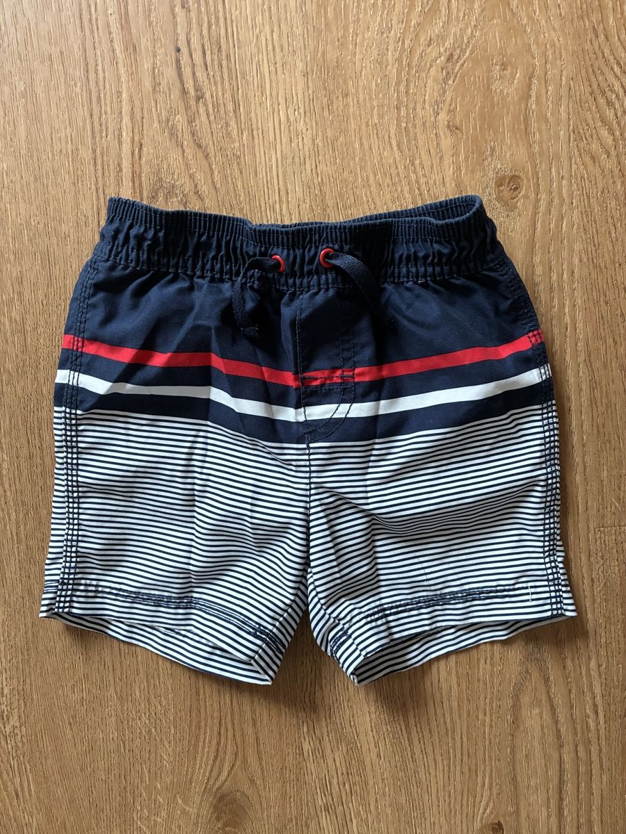 Carter's Caleçons de bain: Badeshorts Grösse 92 – D'occasion à Witterswil par Livee