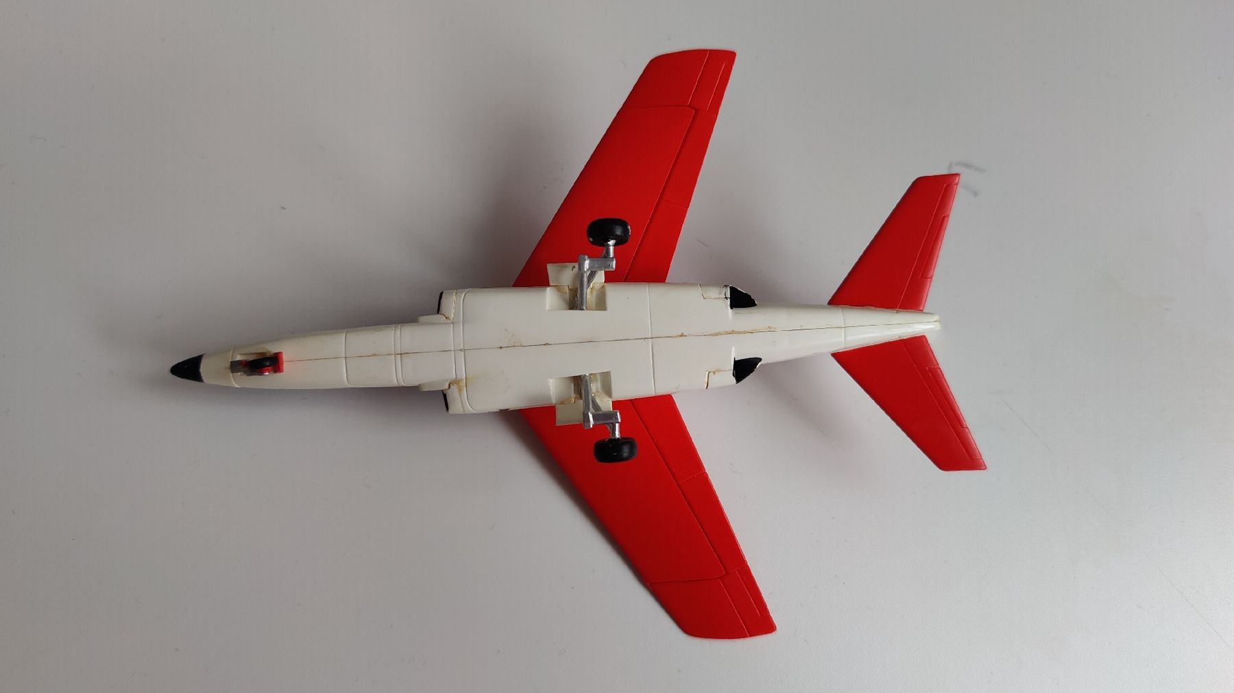 Modellbausätze & Standmodelle: Alpha Jet Modellflugzeug, Vintage (W10) – Gebraucht aus Neuenhof von SchnaeppliAllerlei 5