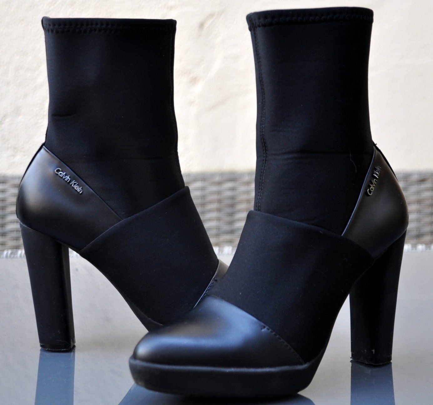 Calvin Klein Scarpe da donna: Stiefeletten Calvin Klein  .36 bottines – Usato da Collonges venduto da arashee 2