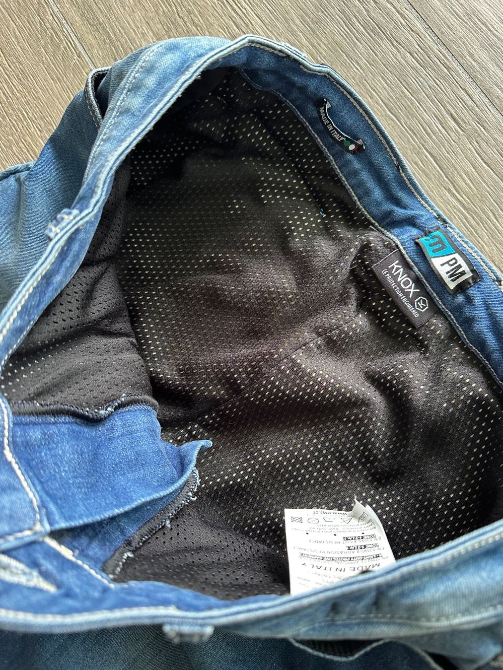 Pantaloni: Motorrad Jeans Damen – Usato da Winterthur venduto da franziskakamm 2
