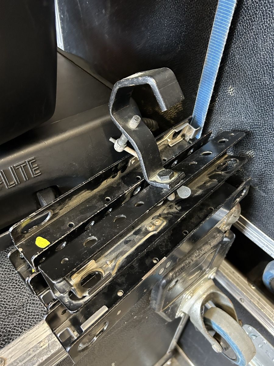 Strumenti musicali: Varilite  lot de 17 moving head  Vl2000 – Difettoso da Vérossaz venduto da the_6cq8 3