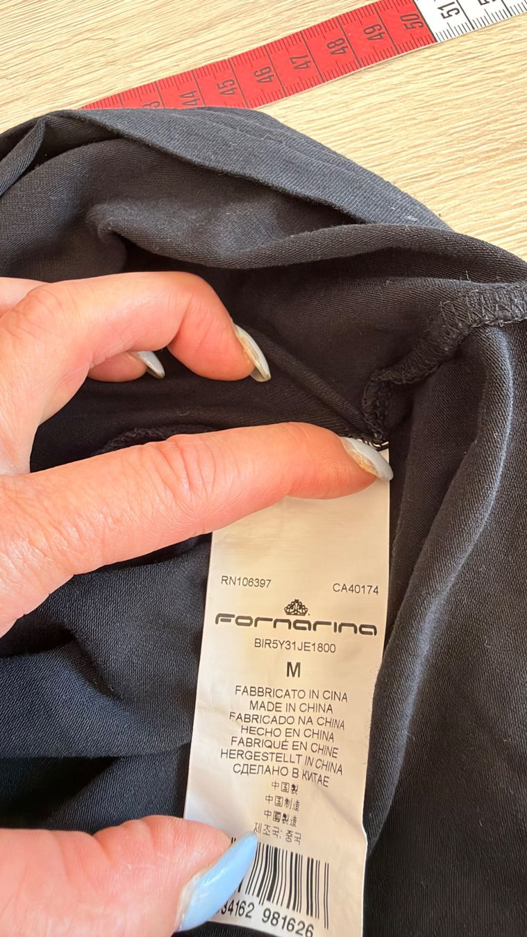 T-shirt: Fornarina  TShirt M stylisch einzig – Usato da Melide venduto da fashiono5 4