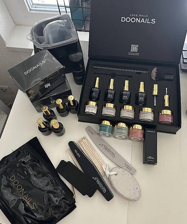 Doonails Vernis à ongles: Doonails Set – D'occasion à Herrenschwanden par ale_5ggz