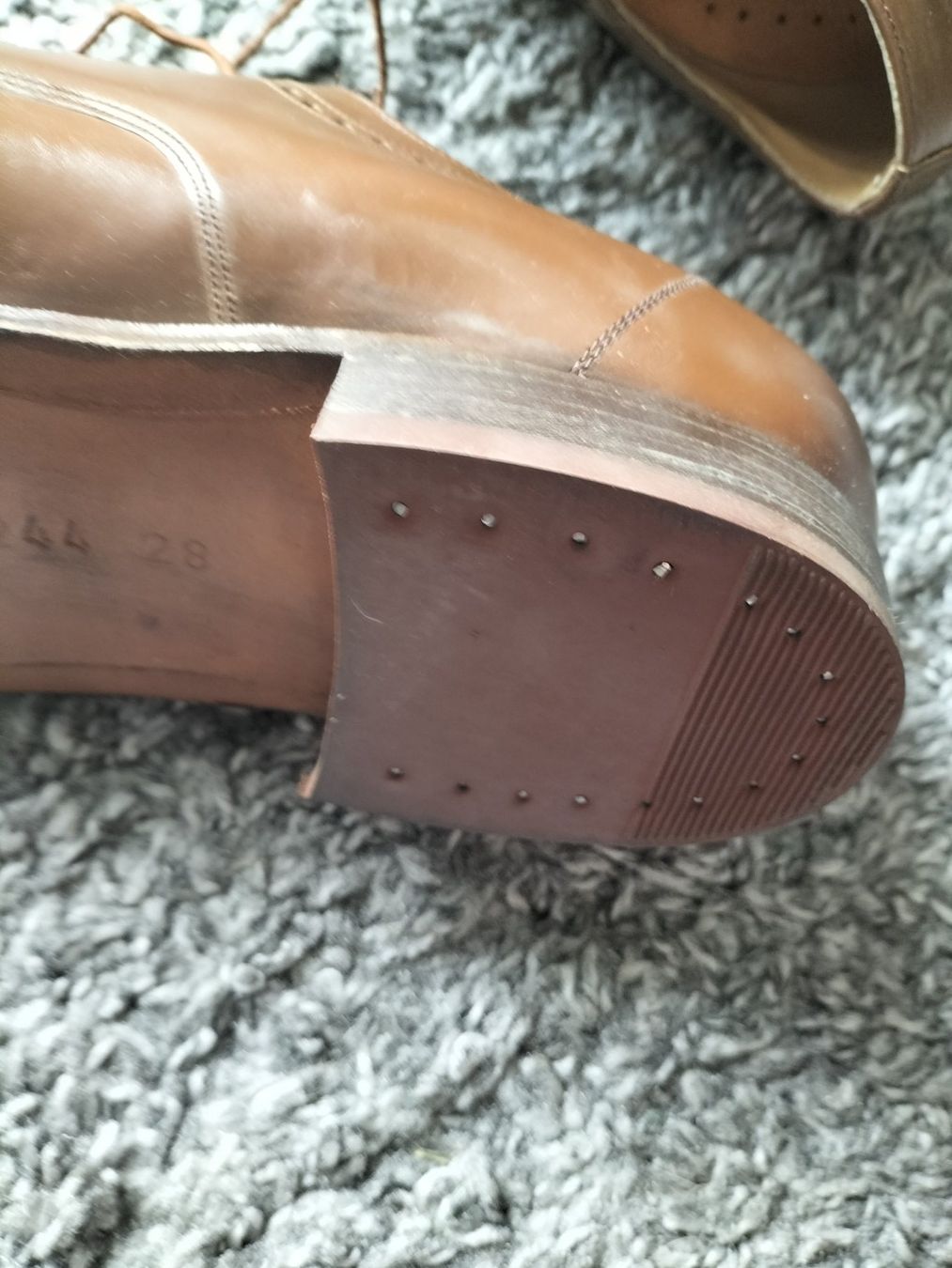Herrenschuhe: traumhafte Vintage-Schuhe, Herren – Gebraucht aus Pieterlen von Plasticbox 4