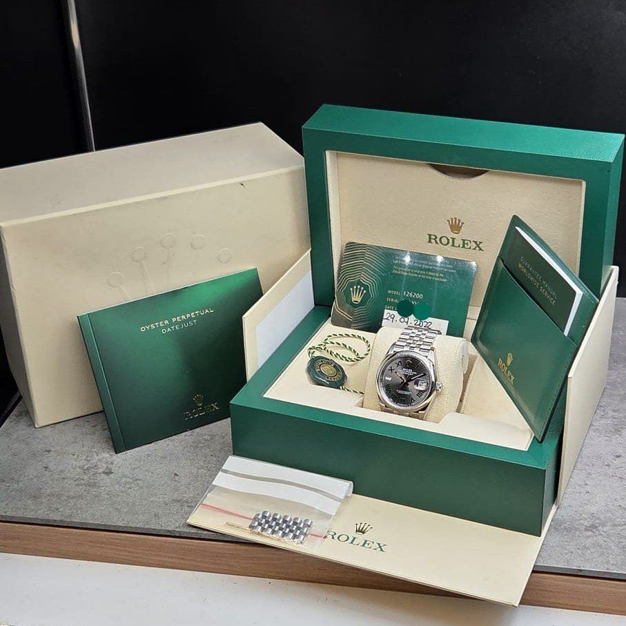 Rolex Montres: Rolex – Neuf avec emballage d'origine à La Chaux-de-Fonds par curtitswisswatches 1