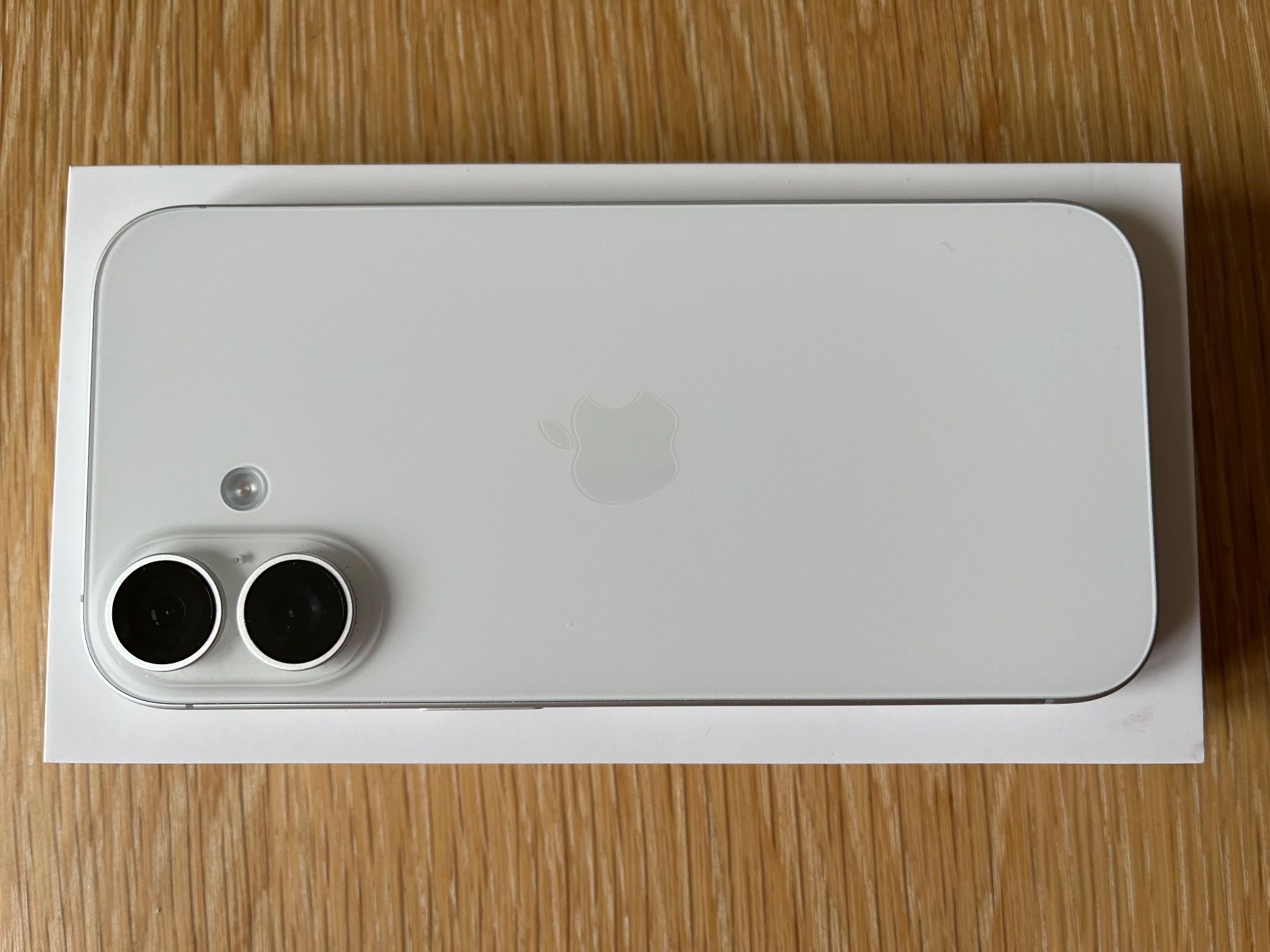 Apple Telefoni cellulari / Smartphones: iPhone 17 - 512G - Wie neue – Usato da Birr venduto da EdmondM