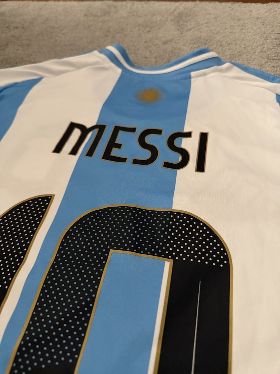 Adidas Canottiere & Pantaloni: Original Argentinien Messi Heimtrikot – Nuovo (secondo la descrizione) da Zürich venduto da pab_7gfs 3