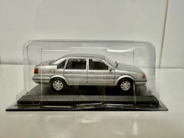 VW Volkswagen Santana 1-43 auf Sockel in Blister  506